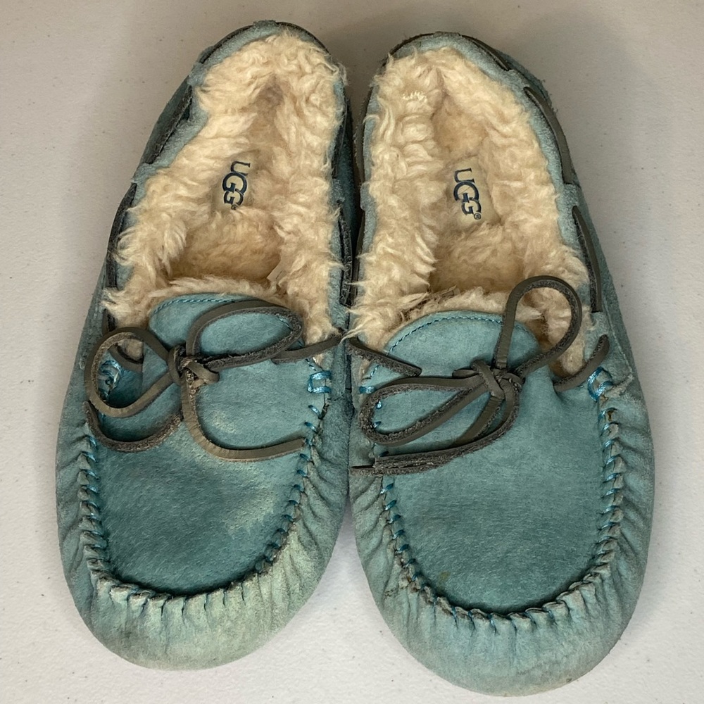UGG DAKOTA CASCADE BLUE SHEARLING LINED SLIPPERS US 8 / UK 6.5